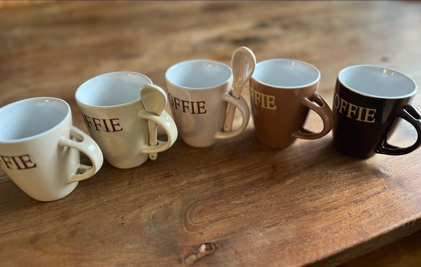 5 leuke koffiekopjes, Gebruikt, Ophalen of Verzenden, Overige stijlen, Kop(pen) en/of Schotel(s)