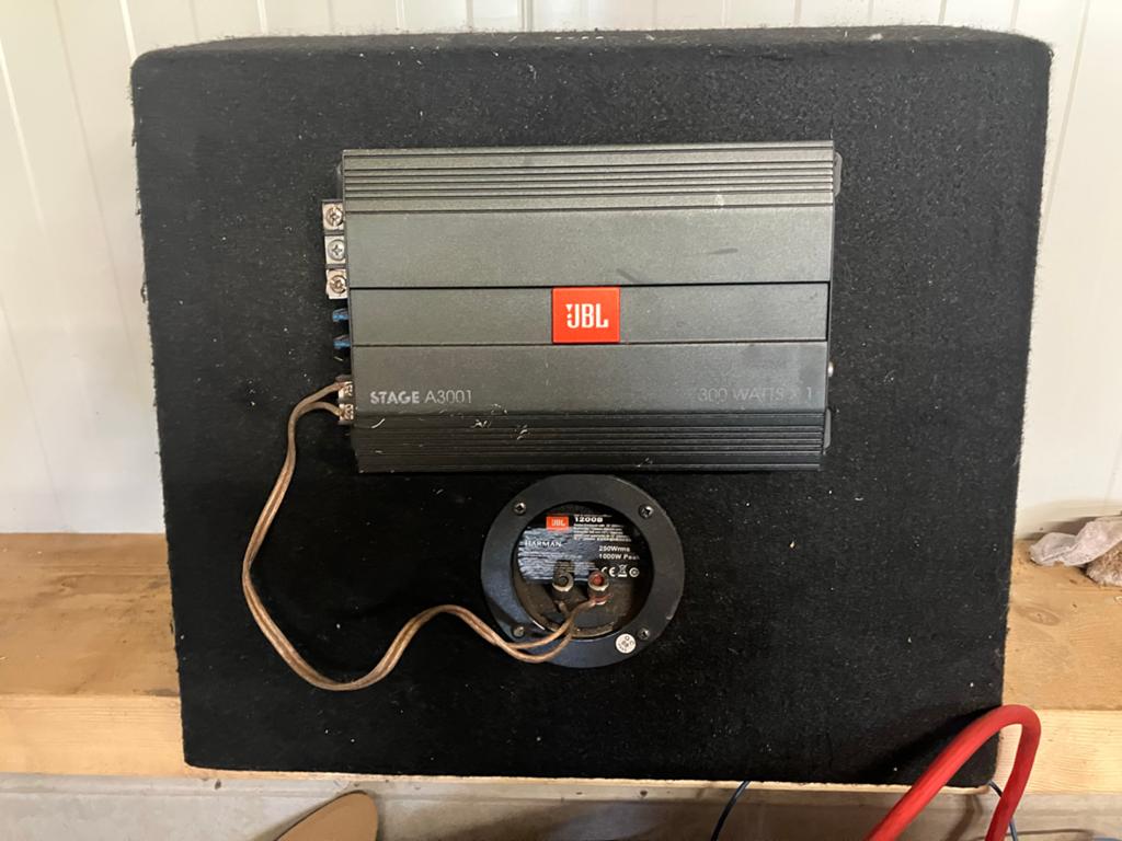 JBL Stage A3001 Versterker met Subwoofer, Ophalen, Gebruikt, Overige systemen, 120 watt of meer