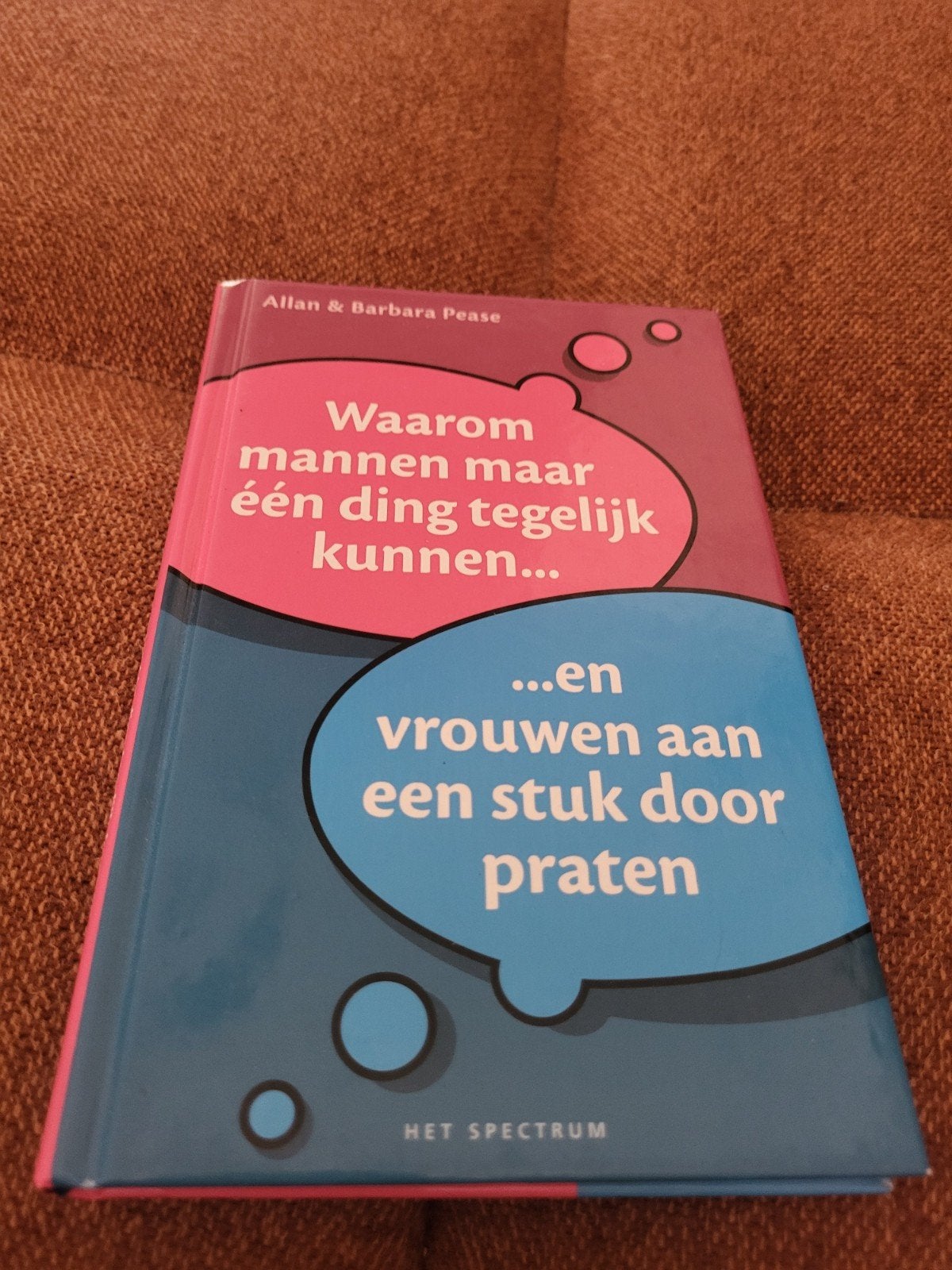 Waarom mannen maar één ding tegelijk kunnen..., Ophalen of Verzenden, Zo goed als nieuw