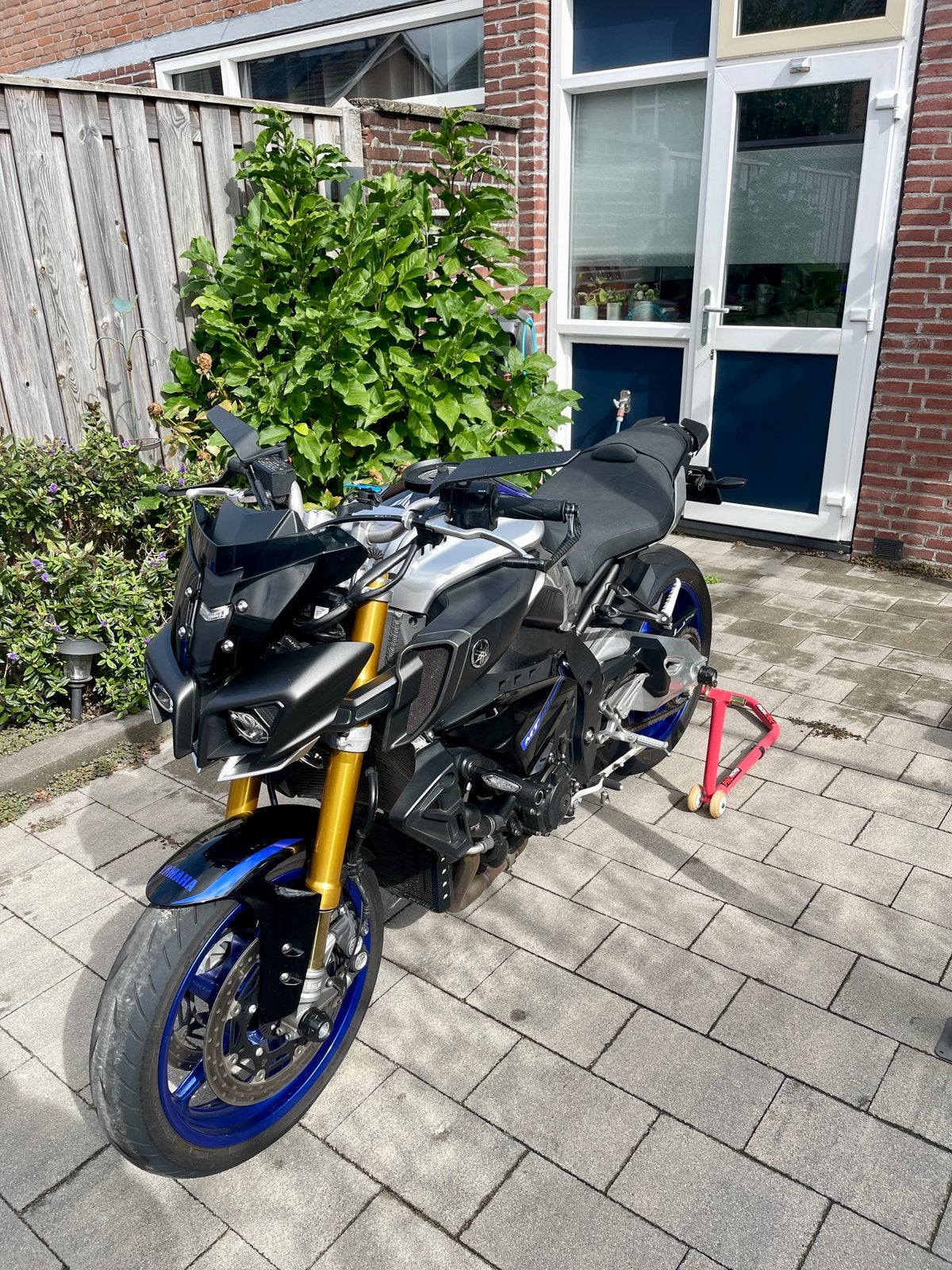 Yamaha MT10 SP 2020 Akra & quickshifter, Motoren, Traction Control, 4 cilinders, Motorrijbewijs A, Particulier