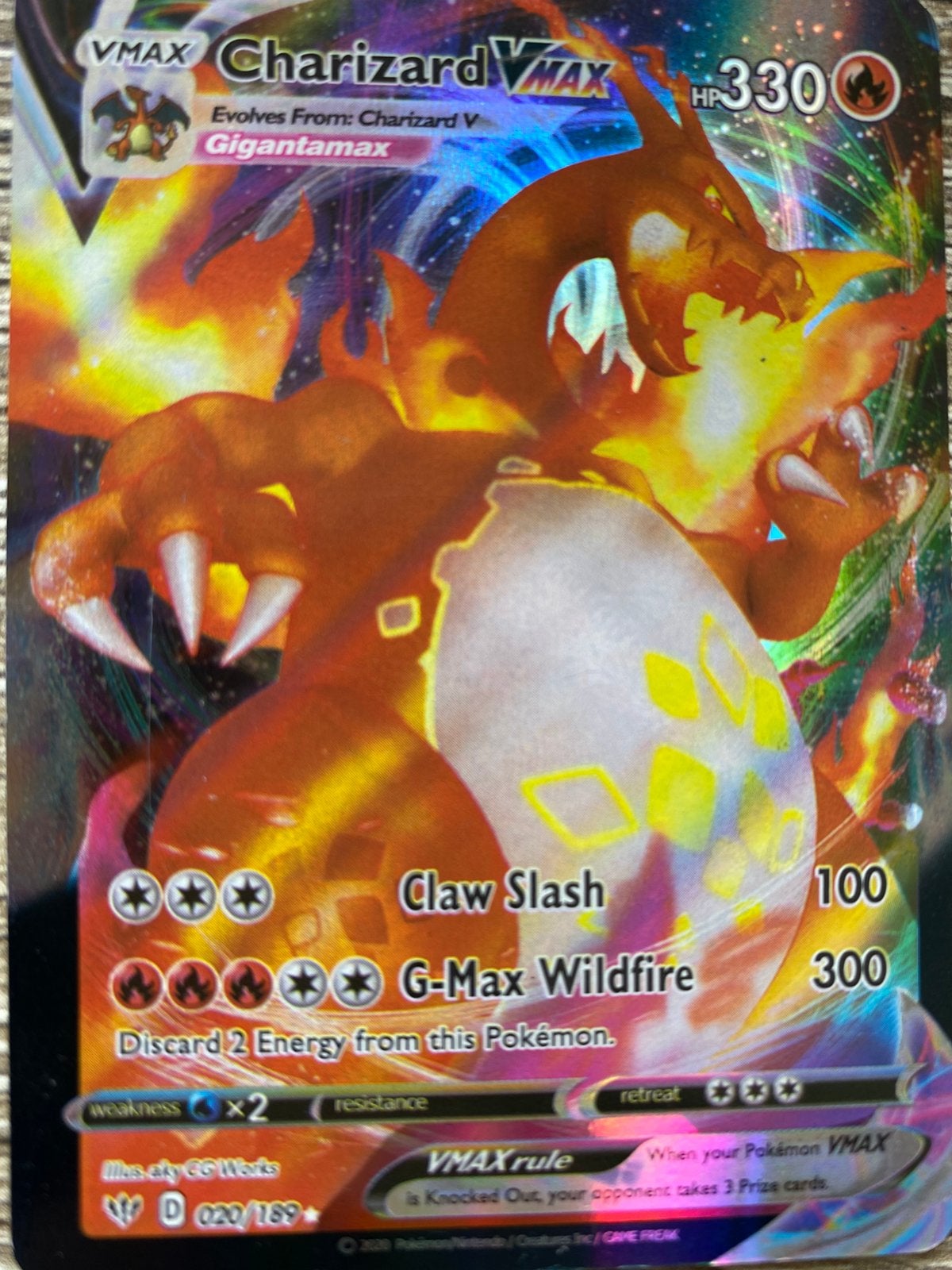 Pokemon kaart Charizard 020/189, Ophalen of Verzenden, Zo goed als nieuw