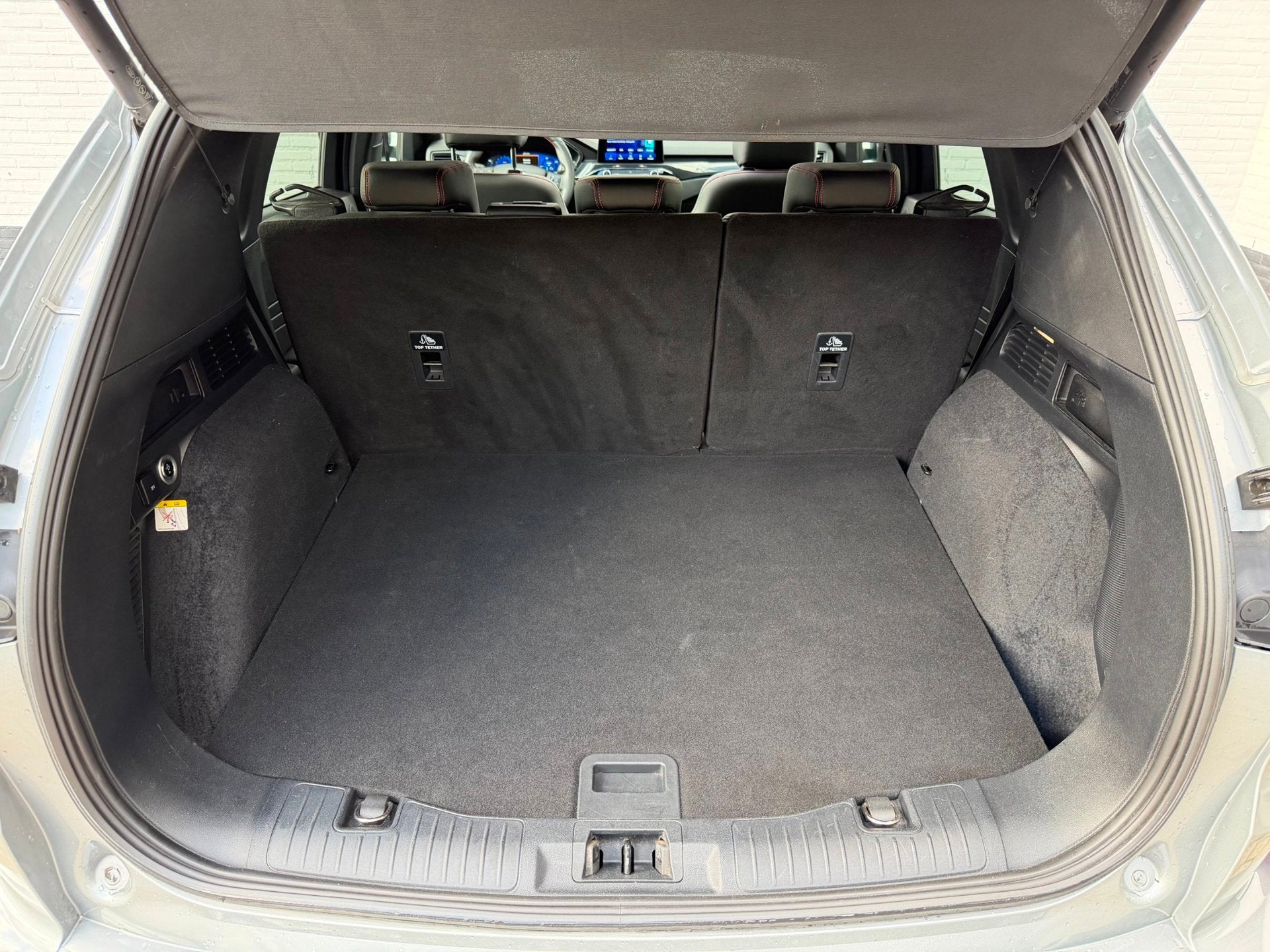 Foto 29 van Ford Kuga 2.5 PHEV ST-Line X PANO l TREKHAAK l ACC l 20''!