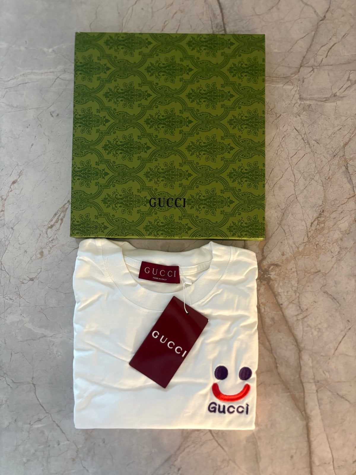 Gucci T-shirt met smiley en logo - Maat L, Ophalen of Verzenden, Nieuw, Maat 48/50 (M), Wit