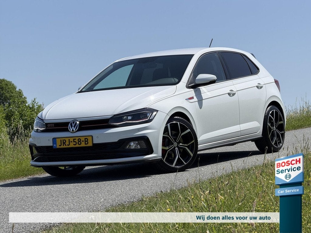 Volkswagen Polo 2.0 TSI GTI 200PK / Led / Carplay / Cruise c, Auto's, Parkeersensor, Stof, Gebruikt, Euro 6