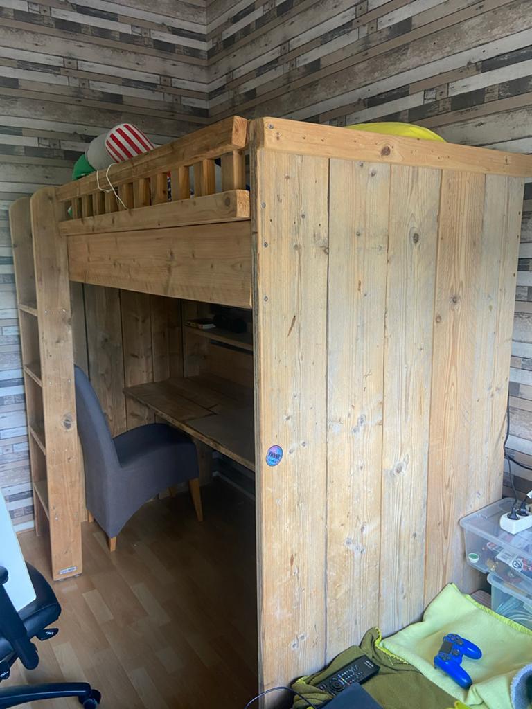 Jorg Hoogslaper met bureau en opbergruimte, Ophalen, Hoogslaper, Eenpersoons, 210 cm