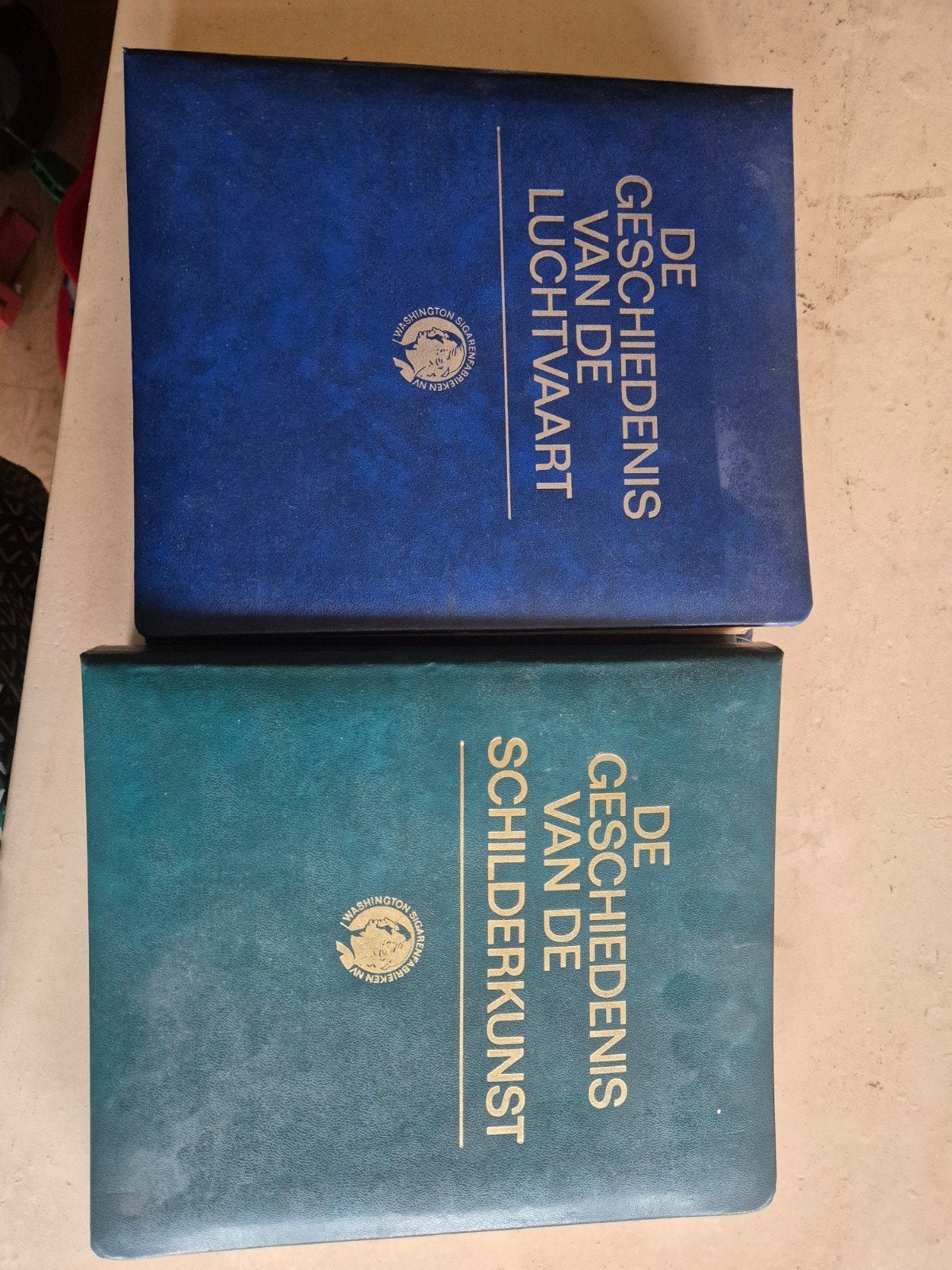 Albums met sigarenbandjes: Luchtvaart & Schilderkunst, Verzamelen, Ophalen of Verzenden