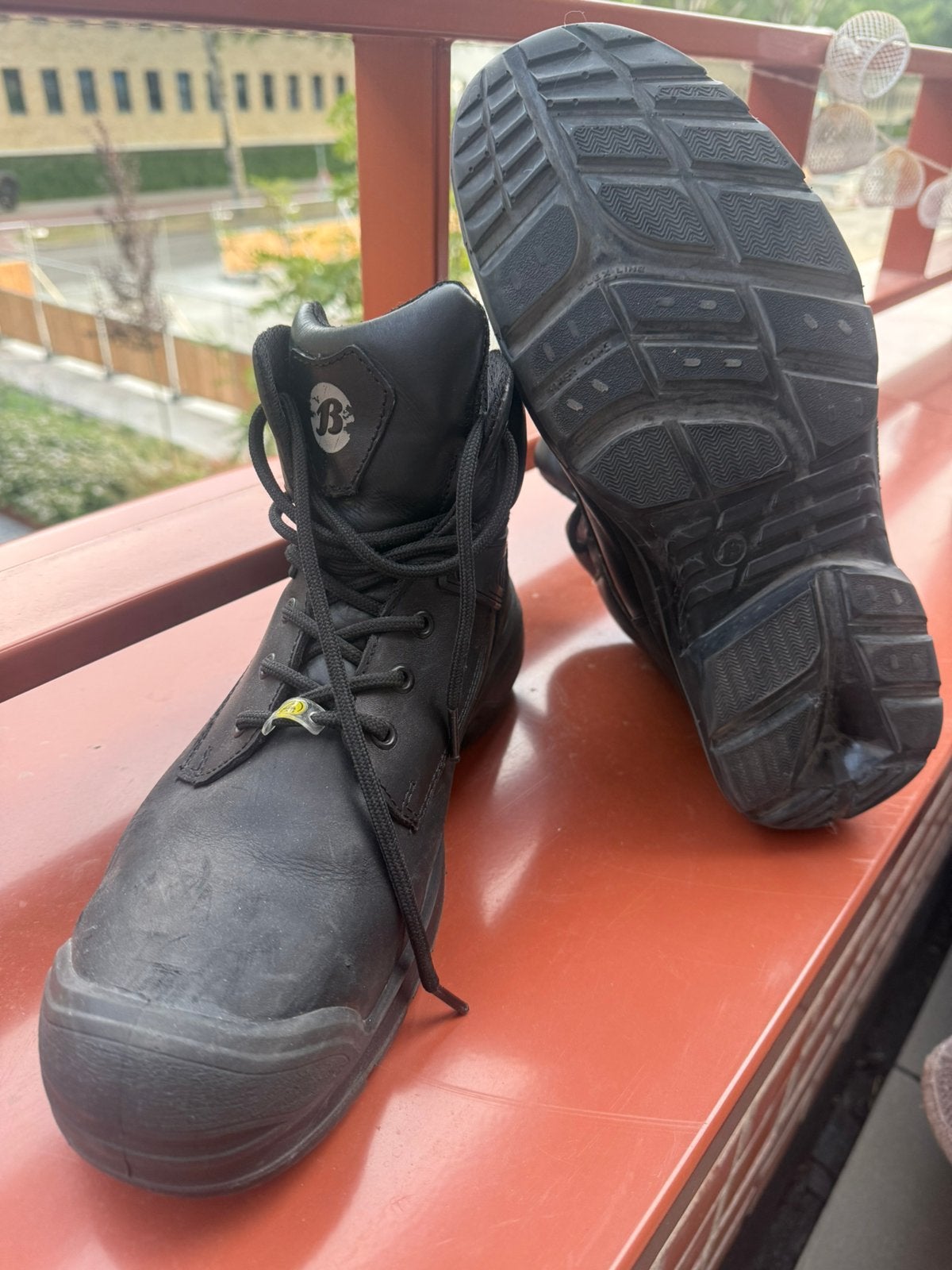 Bata werkschoenen maat 44 – weinig gedragen, Ophalen of Verzenden, Zo goed als nieuw