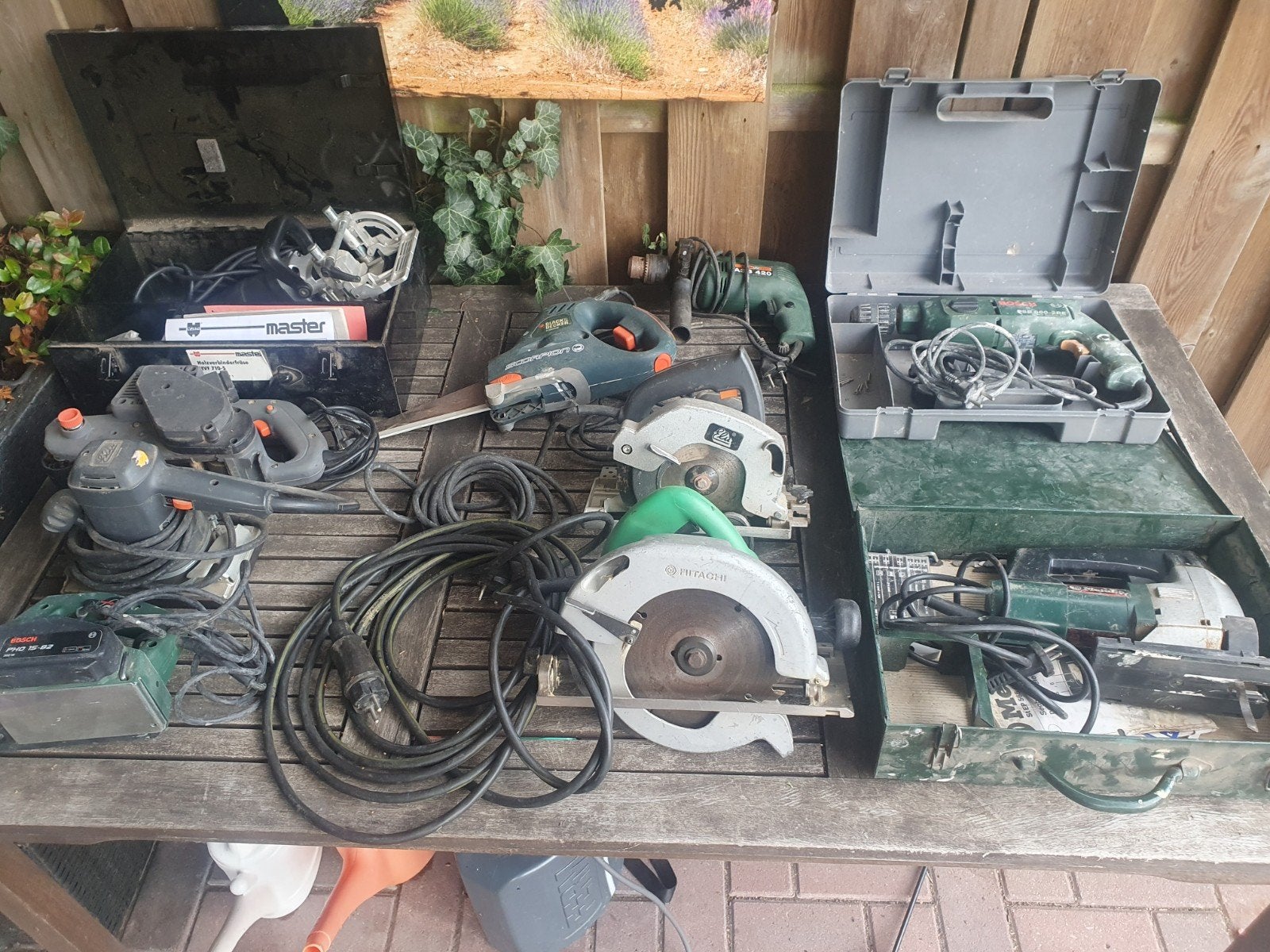 Twaalf machines, Ophalen, Gebruikt, Decoupeerzaag, 30 tot 70 mm