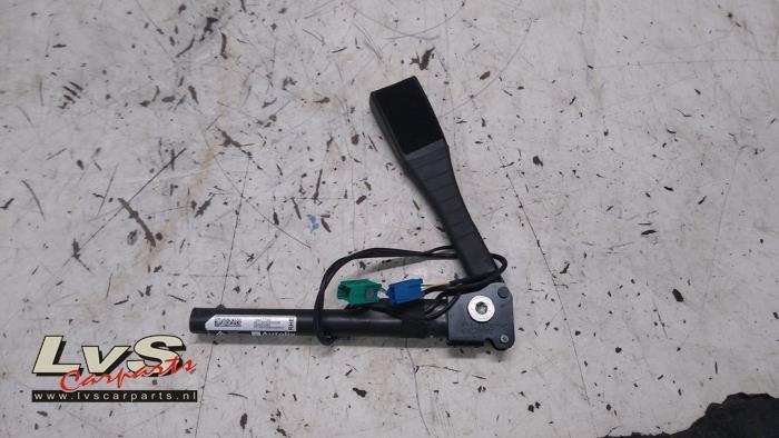 Gordelspanner rechts van een Opel Corsa, Auto-onderdelen, Gebruikt, -, -, Opel