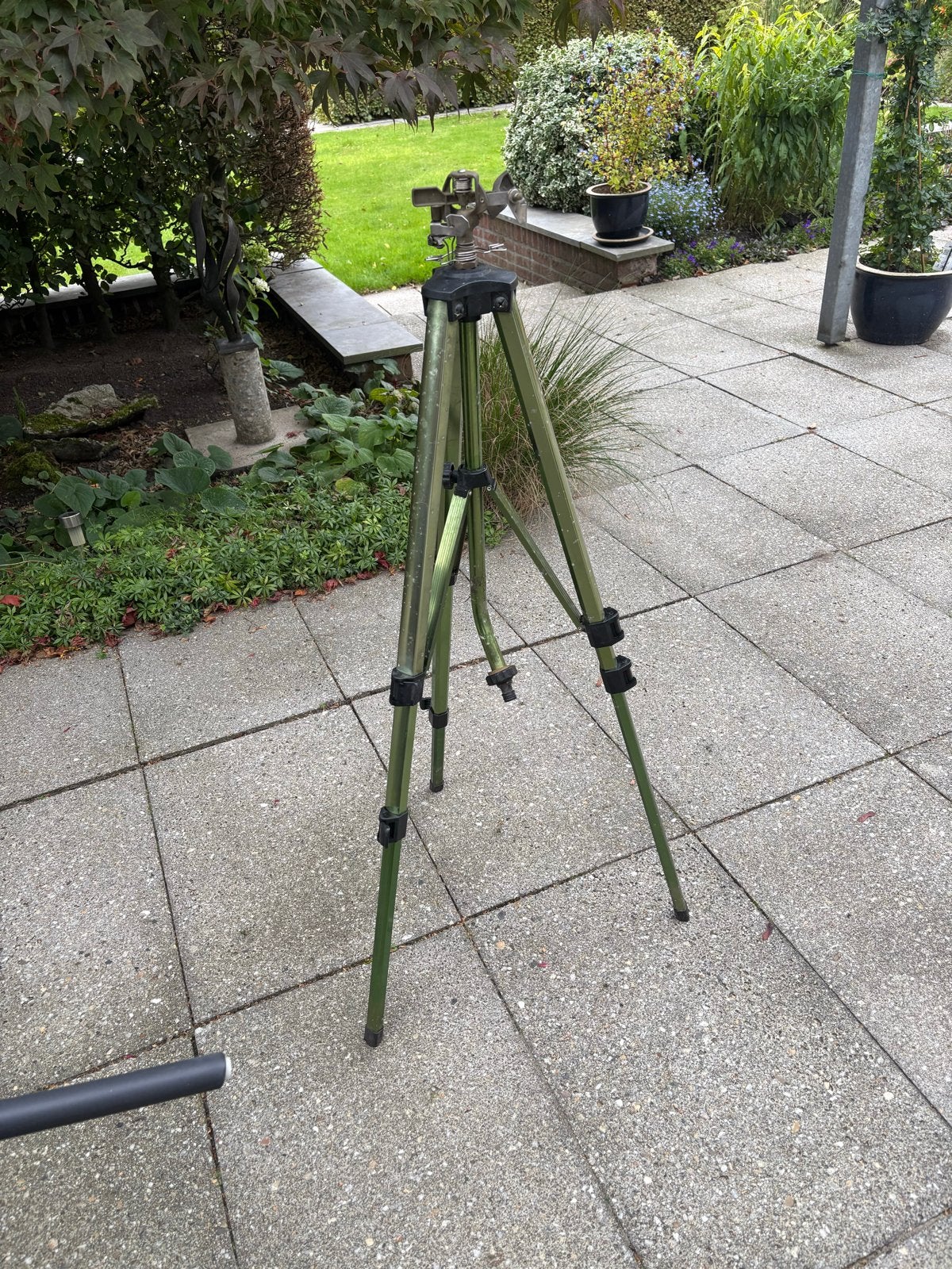 Sproeier op statief - Ideaal voor grote tuinen, Tuin en Terras, Ophalen, Gebruikt, Kanonsproeier