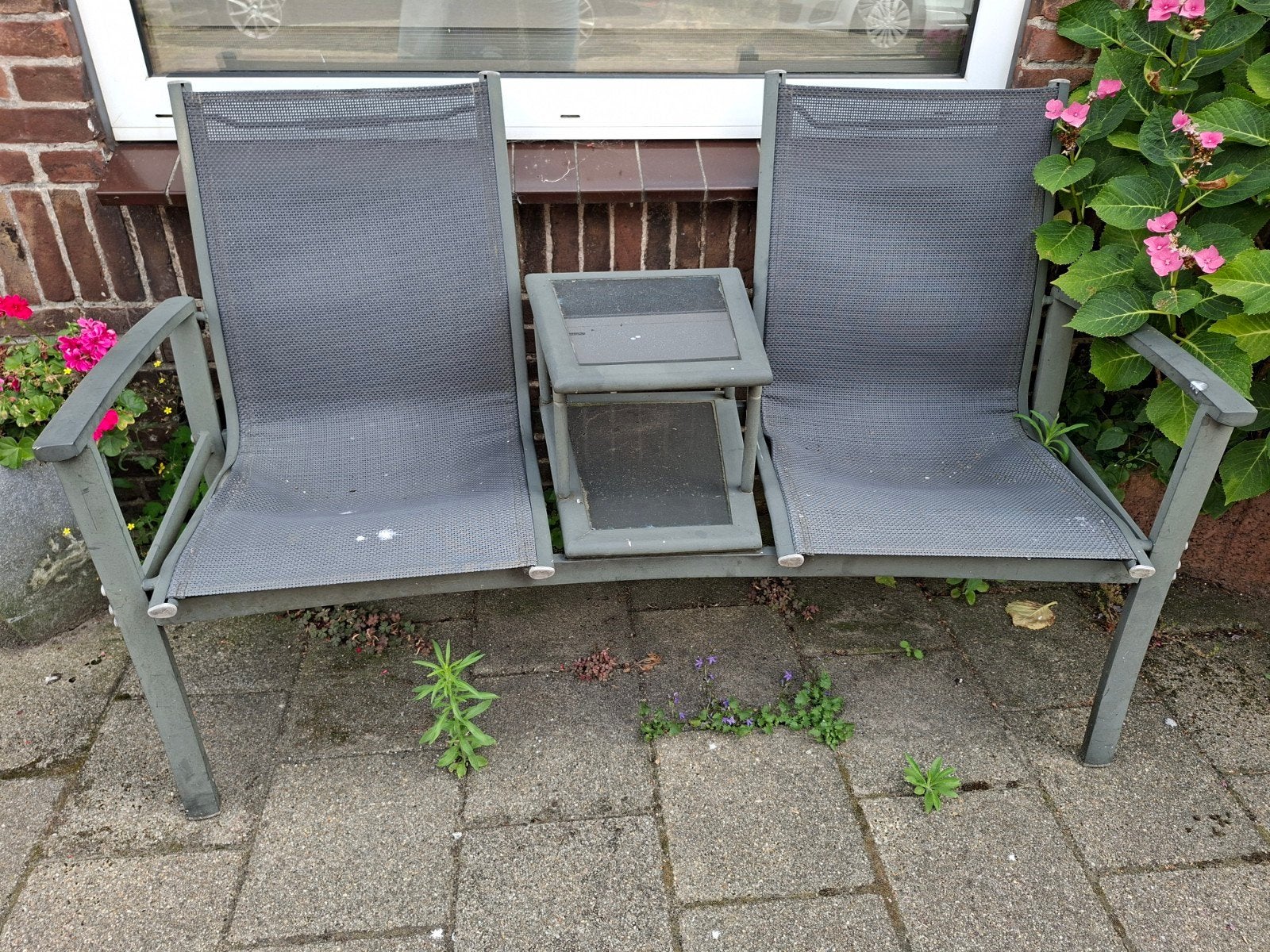 Tuinbank met tafeltje - GRATIS, Tuin en Terras, Tuinbanken, Ophalen, Gebruikt, Metaal