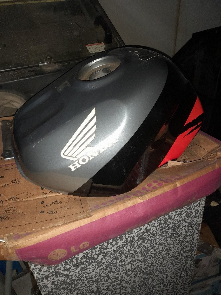 Cbr 900 brandstoftank, Ophalen, Gebruikt