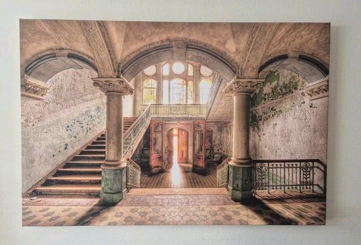 Canvas Beelitz-Heilstätten Hal - Urban Stairs 80x120cm, Ophalen