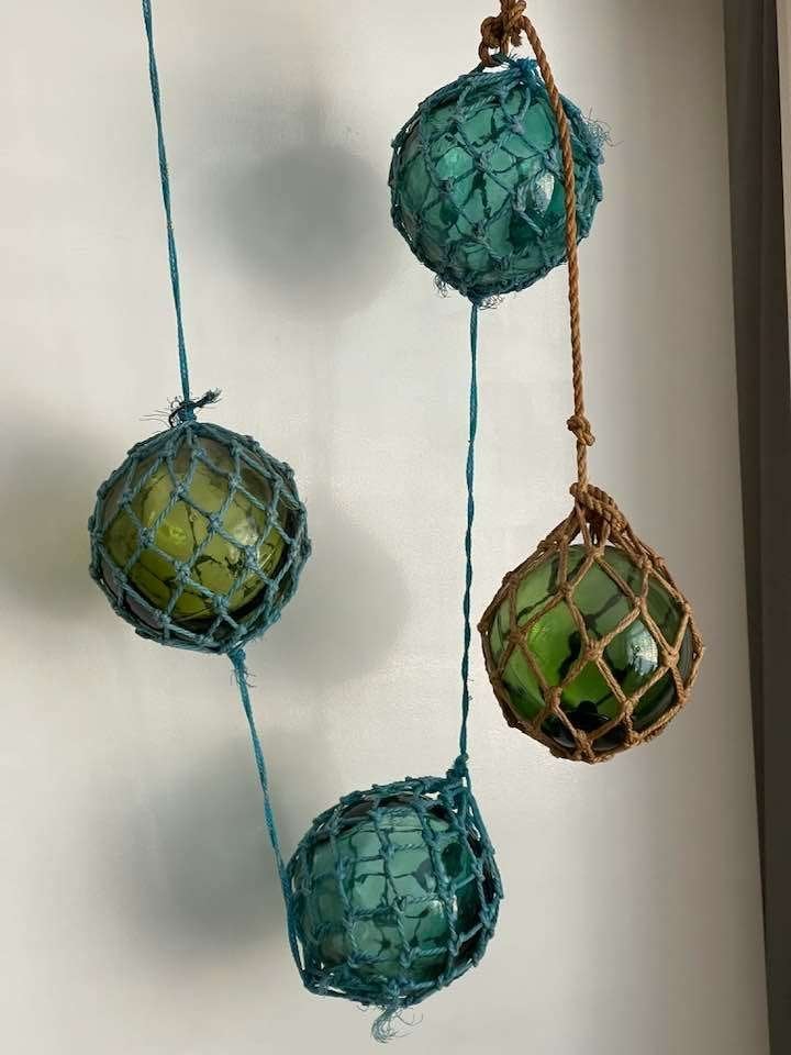 Oude antiek glazen vissers ballen  mooie kleuren voor vijver, Ophalen of Verzenden, Gebruikt