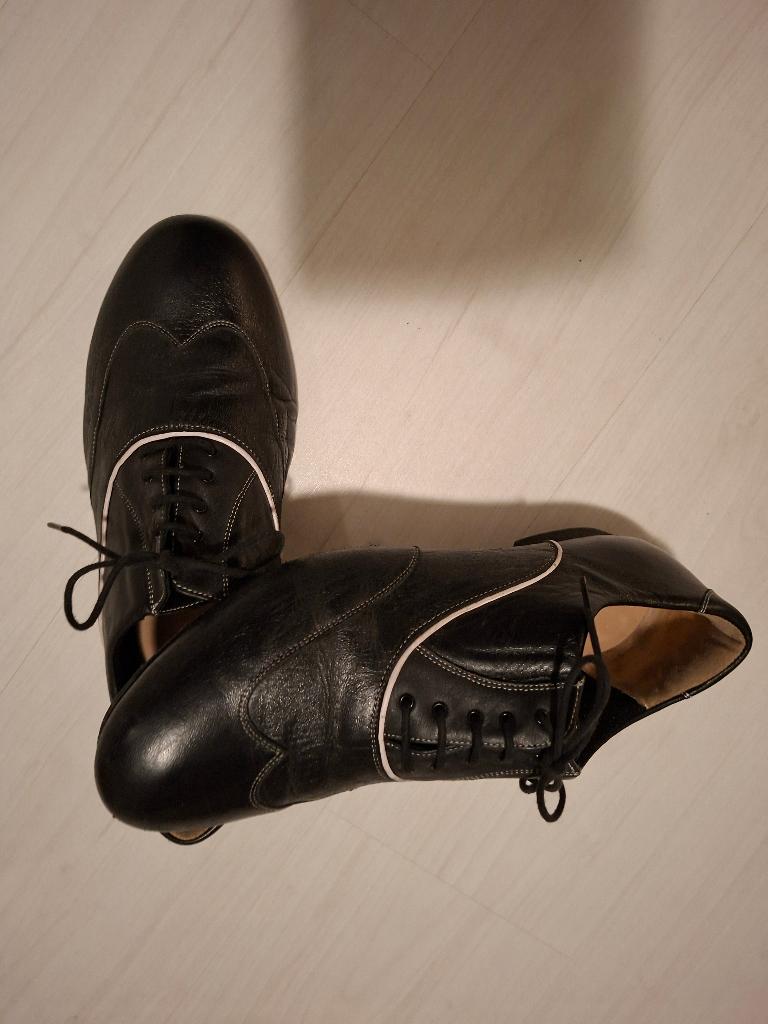 dansschoenen heren tango maat 44, Sport en Fitness, Dansen, Ophalen of Verzenden, Gebruikt, Schoenen