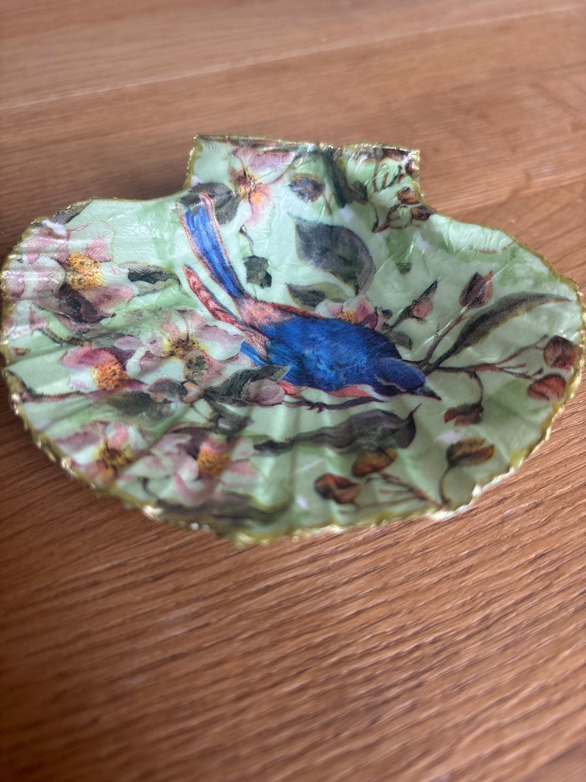 Decoratieve Schelp met Vogelprint - Handgemaakt, Overige materialen, Schaal, Ophalen of Verzenden, Zo goed als nieuw
