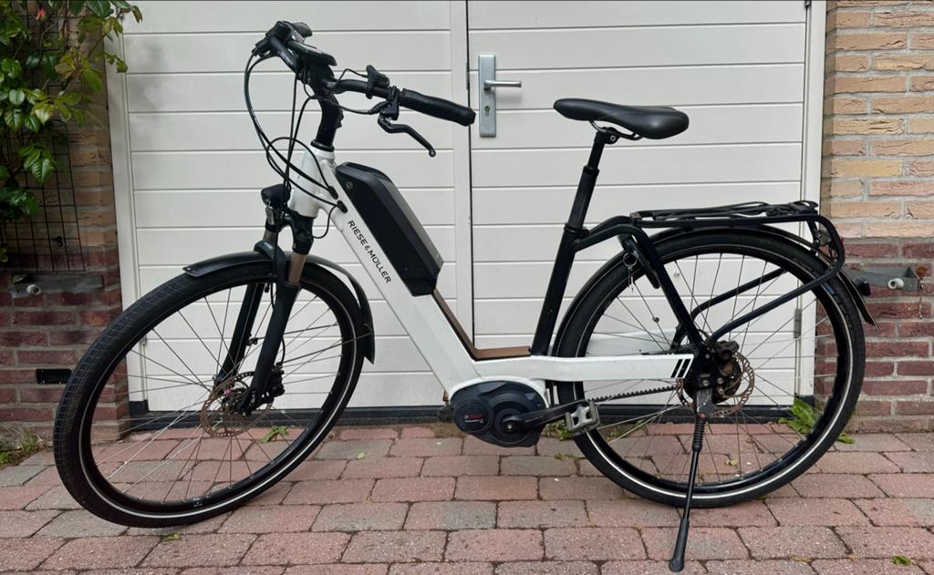 Riese & Müller Nevo (2017) – Belt Drive – Bosch CX – 500Wh, Gebruikt, 51 tot 55 cm, 50 km per accu of meer, Ophalen
