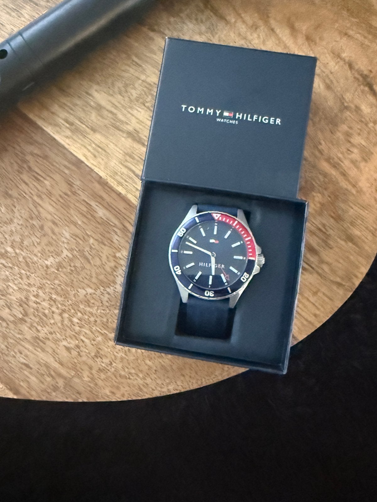 Horloges in zeer goede staat. Je kunt een foto kiezen, Staal, Polshorloge, Kunststof, Zo goed als nieuw