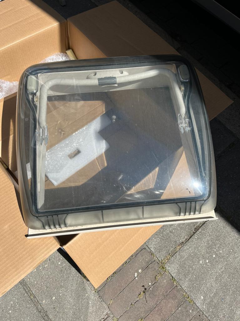 Dakraam 40x40 uitsparing, Ophalen of Verzenden, Zo goed als nieuw