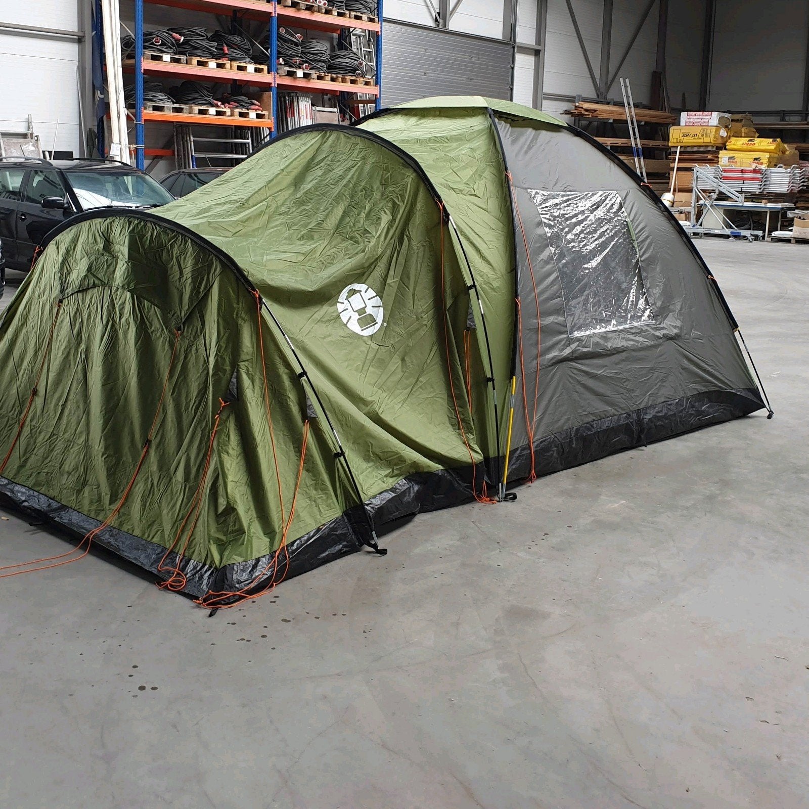 Mooie grote z.g.a.n (geschikt) voor 4 personen tent, Ophalen, Zo goed als nieuw, Tot en met 2