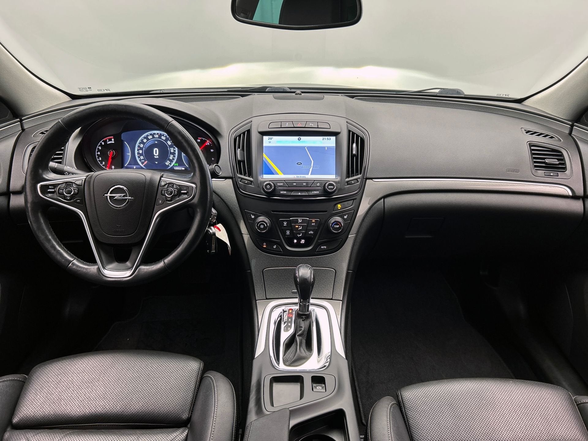 Opel Insignia 1.6 T Business+ Automaat | Carplay | Leder | N, Gebruikt, Euro 6, 4 cilinders, Zwart
