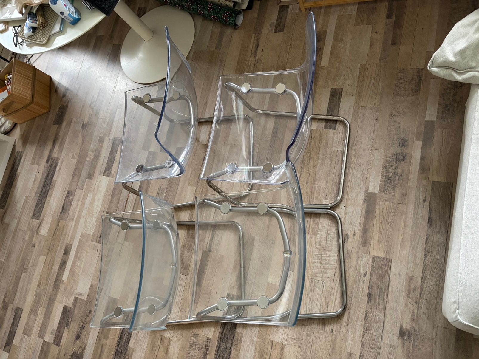 4x IKEA TOBIAS eetkamerstoelen – transparant, Huis en Inrichting, Ophalen, Zo goed als nieuw, Vijf, Zes of meer stoelen