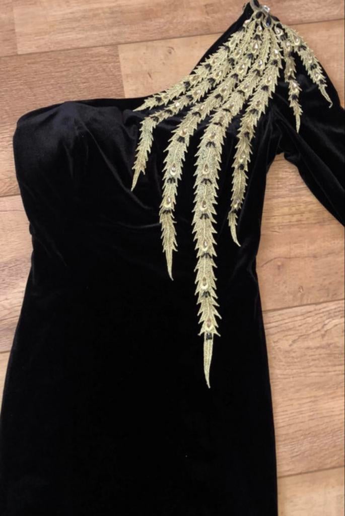 Elegante Zwarte Avondjurk XS met Gouden Details, Kleding | Dames, Gelegenheidskleding, Galajurk, Zwart, Ophalen of Verzenden, Maat 34 (XS) of kleiner