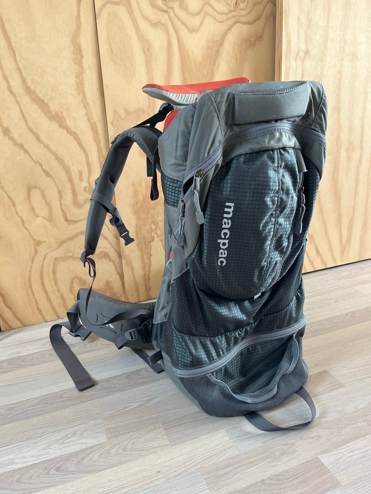 Macpac Kinderdrager Rugzak tot 20kg met Regenhoes, Overige merken, Gebruikt, Overige typen, Ophalen of Verzenden