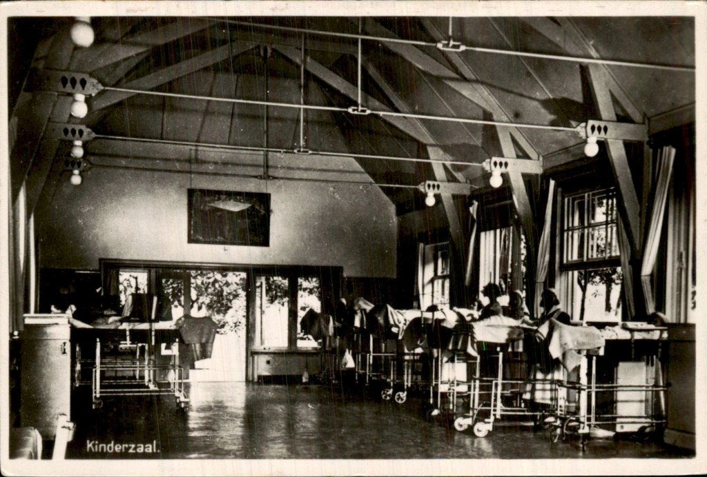 Laren - Sanatorium - Kinderzaal, Ophalen of Verzenden, 1920 tot 1940, Ongelopen, Noord-Holland