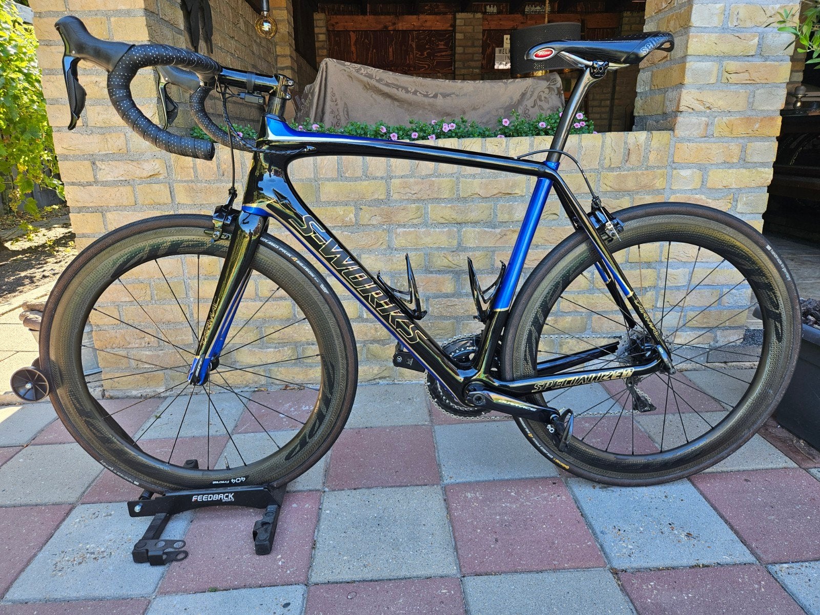 Foto 3 van Specialized S-Works Tarmac - Vincenzo Nibali Shark Edition!!