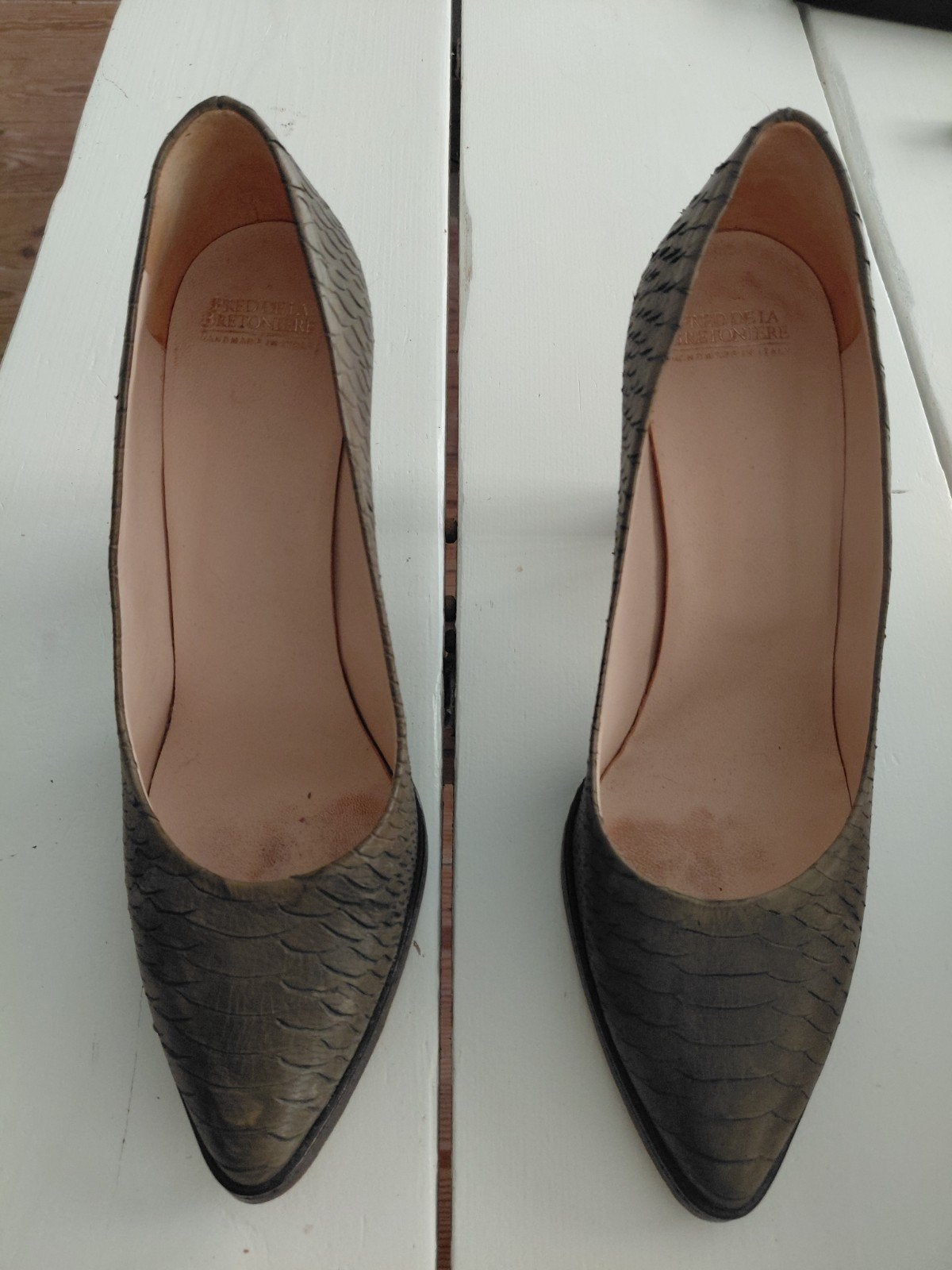Fred de la Bretonniere lederen pumps maat 41, Pumps, Fred de la Bretoniere, Ophalen of Verzenden, Gedragen