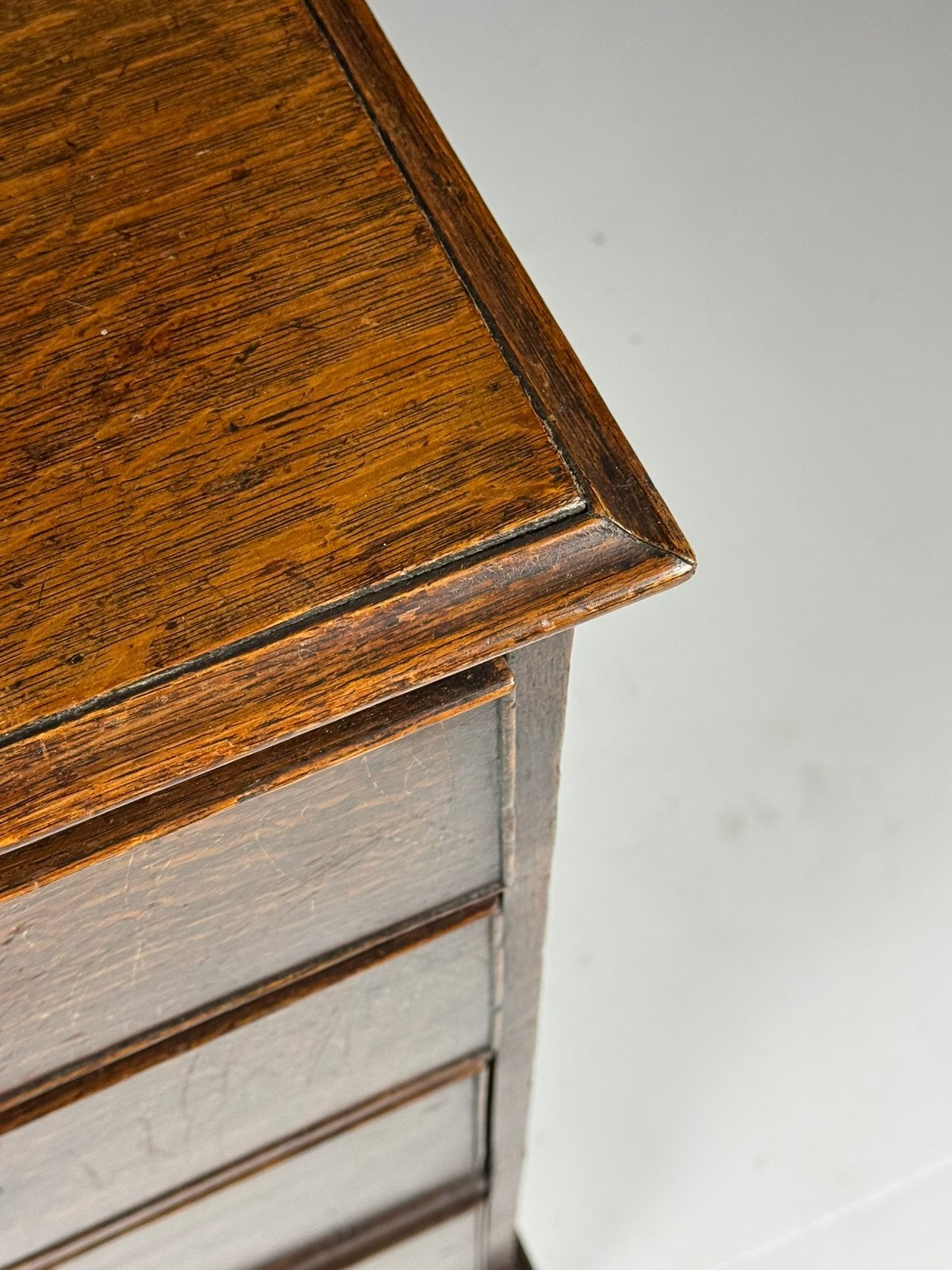 Engelse ladekast 1780 eiken antiek, Huis en Inrichting, Kasten | Ladekasten, Ophalen, Eikenhout, 50 tot 100 cm, Zo goed als nieuw