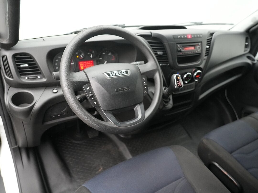 Iveco Daily 35S14 Gesloten bak Automaat Bakwagen Laadklep AC, Automaat, Gebruikt, Euro 6, Iveco