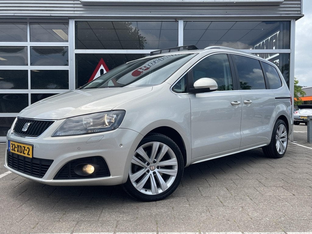 SEAT Alhambra 1.4 TSI Style /Automaat/Clima/Cruise/DAB/Pano/, Euro 5, Zwart, 4 cilinders, Origineel Nederlands