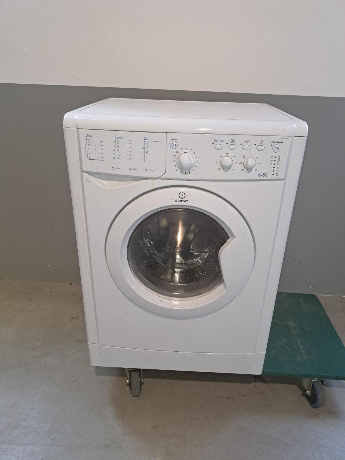 wasmachine ( Indesit), Witgoed en Apparatuur, Ophalen, Gebruikt, 85 tot 90 cm, 1200 tot 1600 toeren