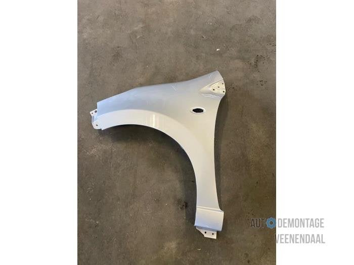Scherm links-voor van een Suzuki Alto (Z2S), -, -, Nieuw, Ophalen of Verzenden