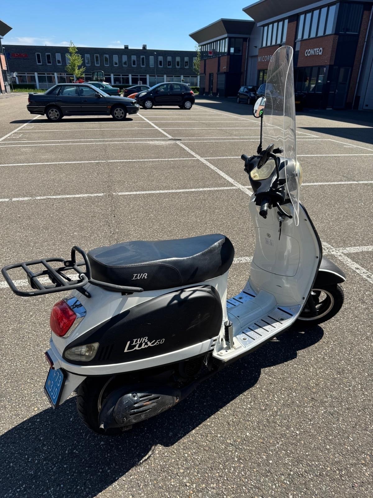 Iva Lux 50 Scooter - Wit/Zwart, Ophalen, Gebruikt, Benzine, Overige merken