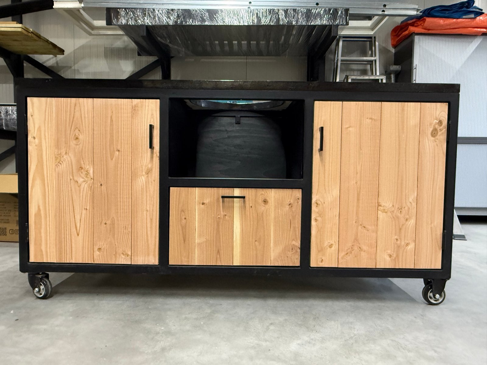 BBQ Meubel 200x60cm Douglas/Vuren met Inductie Kookplaat, Ophalen, Nieuw, Elektrisch, Vrijstaand