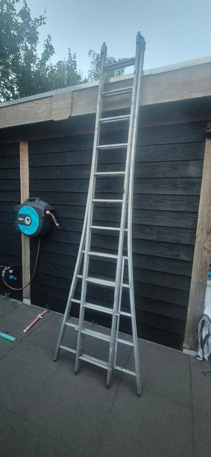 Stevige uitschuifbare ladder - 4 meter of meer, Ophalen
