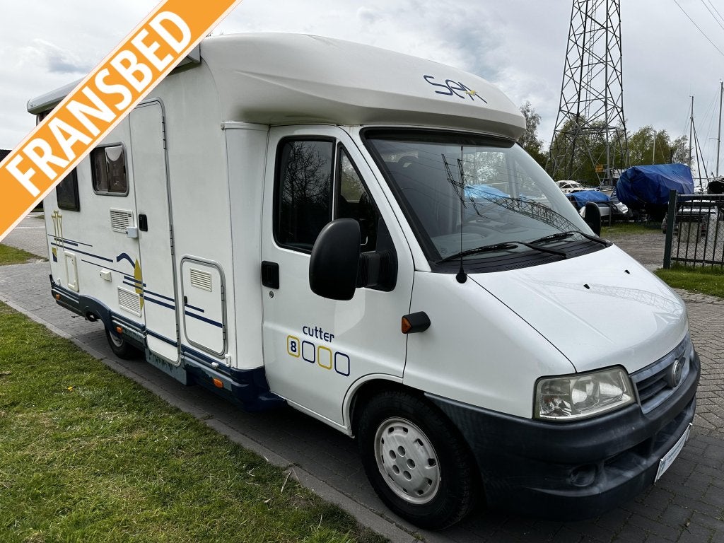 Elnagh Sea P250 met airco en dakventilator, Caravans en Kamperen, Campers, Overige merken, Ringverwarming, Fiat, Koelkast