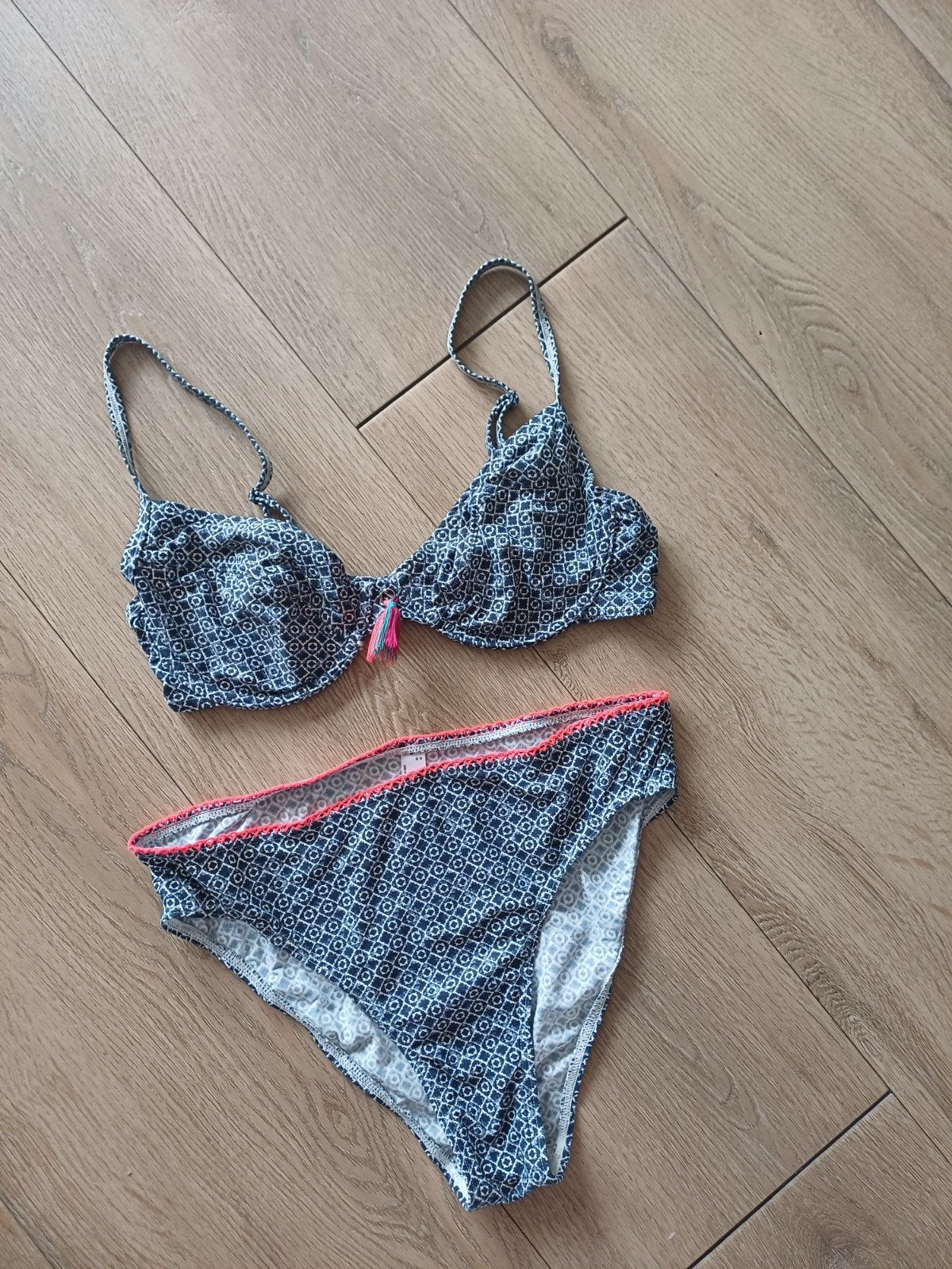 Bikini Esprit maat 36 C cup, igs, Blauw, Ophalen of Verzenden, Bikini, Gedragen
