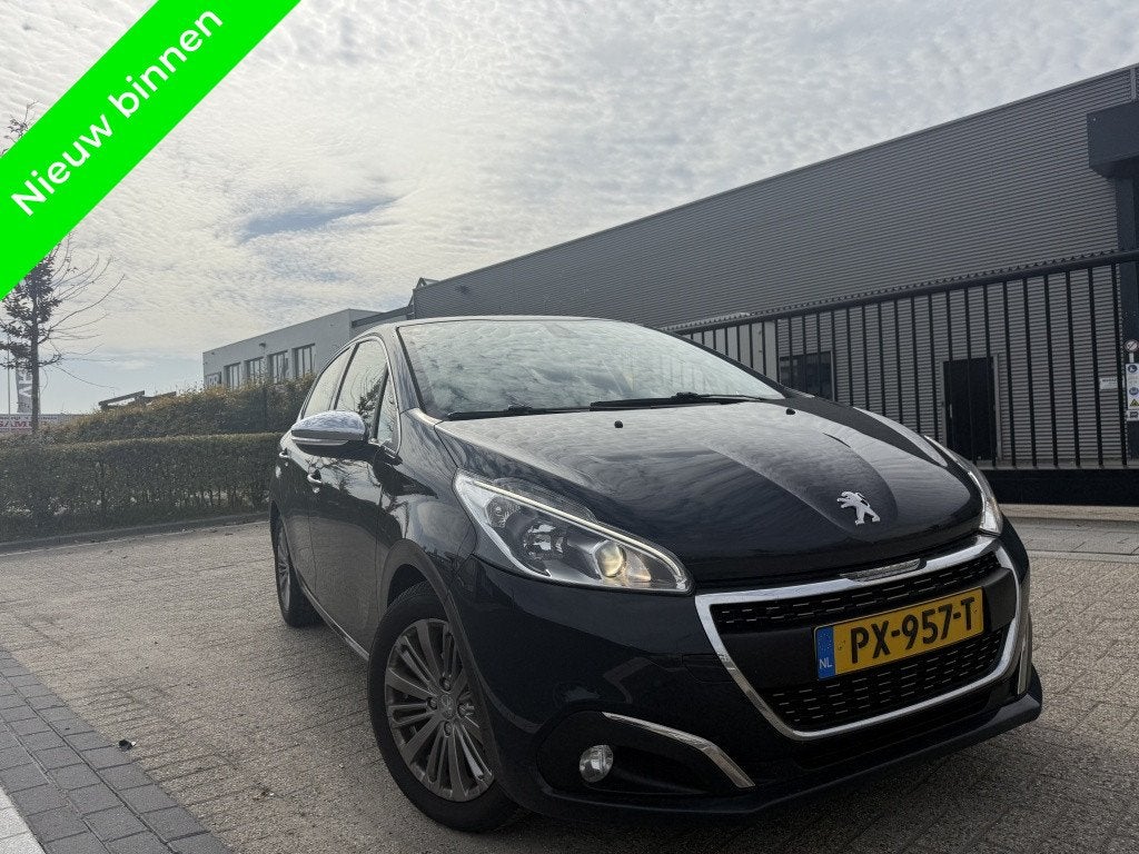 Peugeot 208 1.6 B.HDi Navi Clima BT Parksnsor Led Fase2, Auto's, Gebruikt, Euro 6, 4 cilinders, Origineel Nederlands