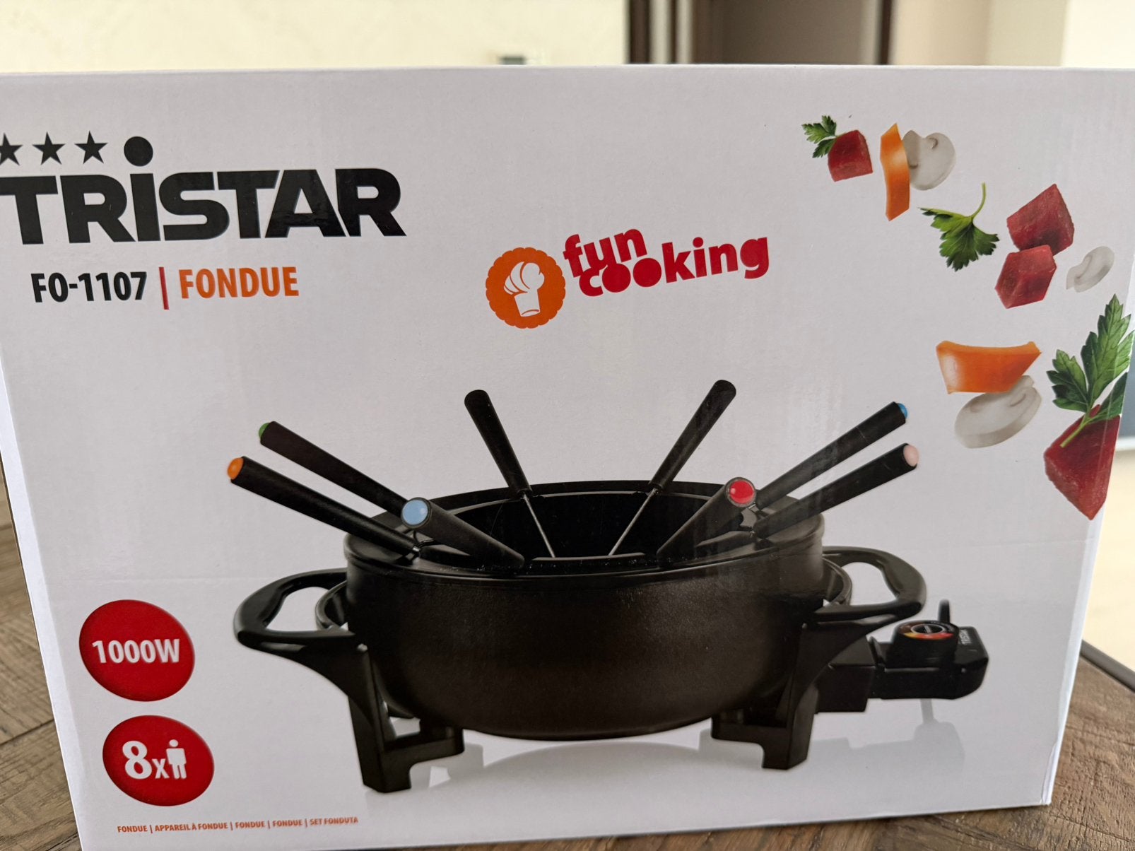 Tristar fo-1107  fondue.  15 euro, Ophalen, Zo goed als nieuw, 4 t/m 7 personen