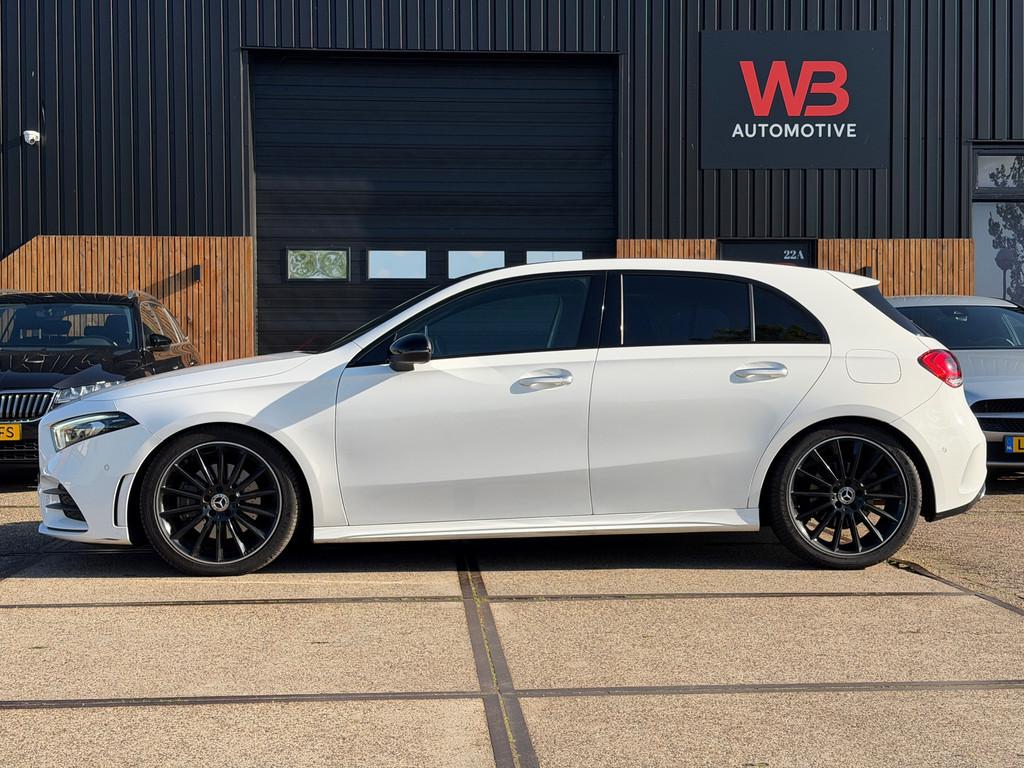 Mercedes-Benz A-klasse 220 AMG Launch Edition Premium Plus, Auto's, Wit, Origineel Nederlands, 1600 kg, 725 kg