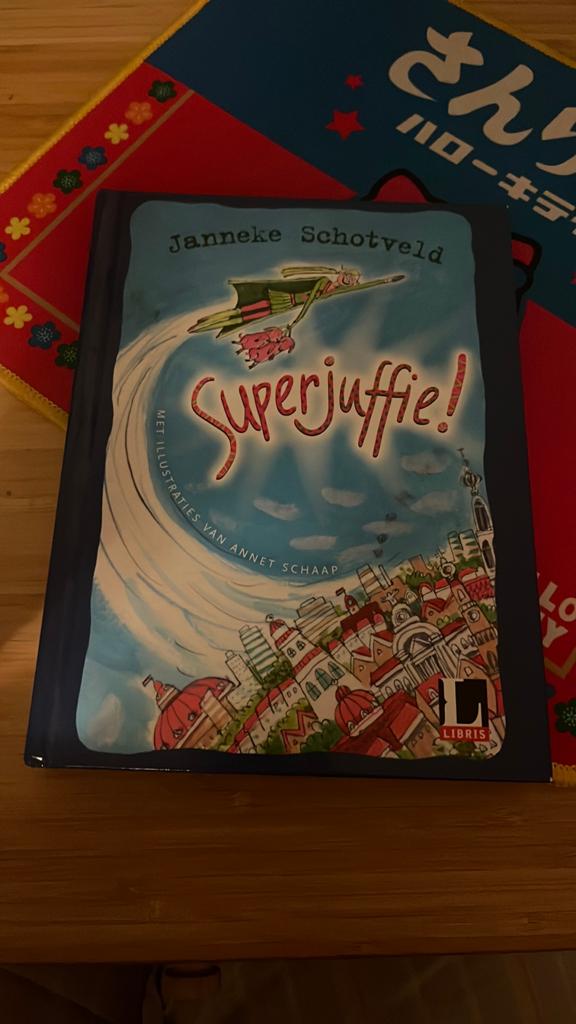 Janneke Schotveld - Superjuffie!, Boeken, Fictie algemeen, Ophalen of Verzenden, Zo goed als nieuw, Janneke Schotveld