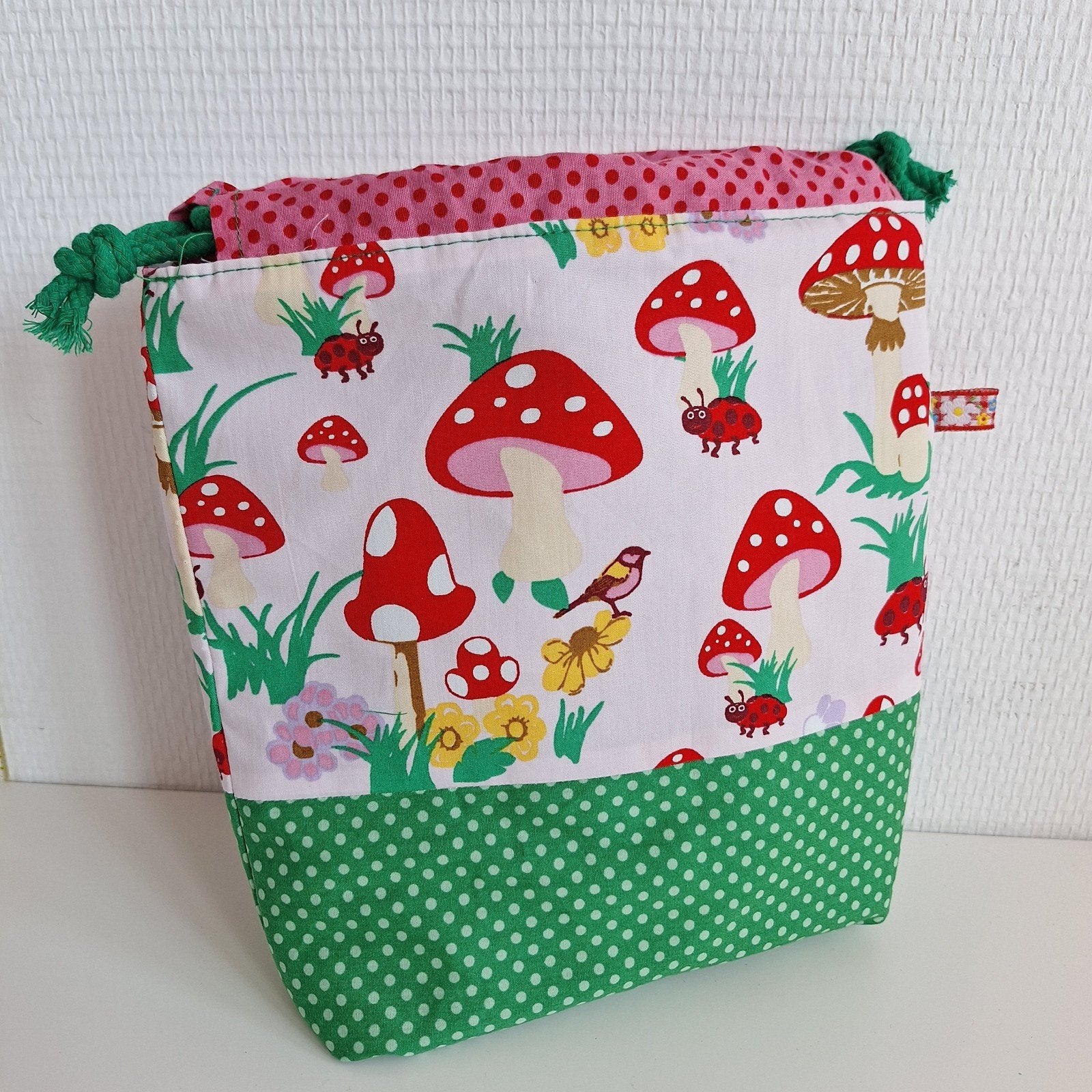 projectbag handwerktas paddestoel groen met stipje 22x23, Sieraden, Tassen en Uiterlijk, Ophalen of Verzenden, Nieuw, Groen, Dame