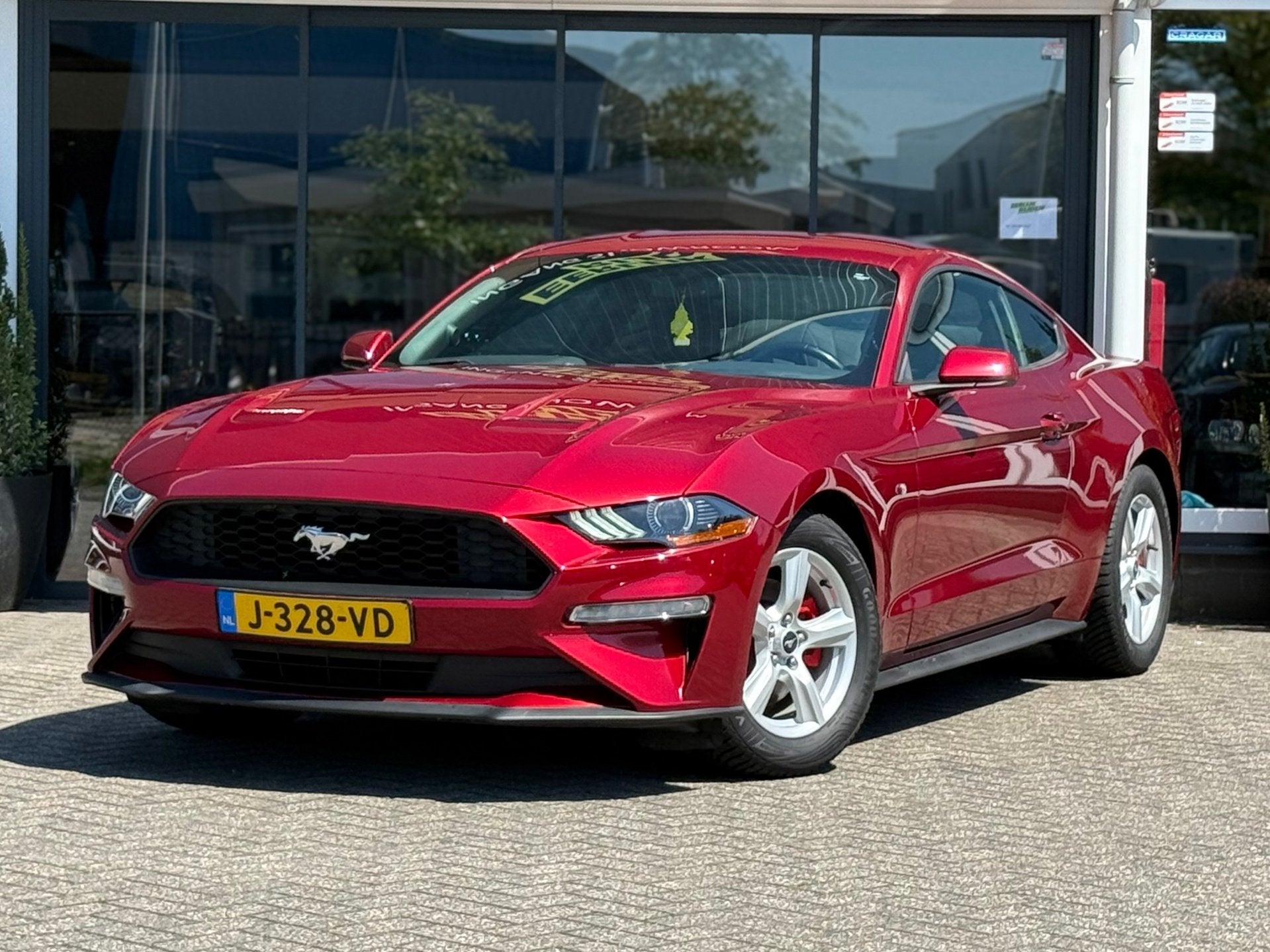 Ford Mustang Fastback 310 PK / Nieuwstaat !, Automaat, 309 pk, Achterwielaandrijving, Gebruikt