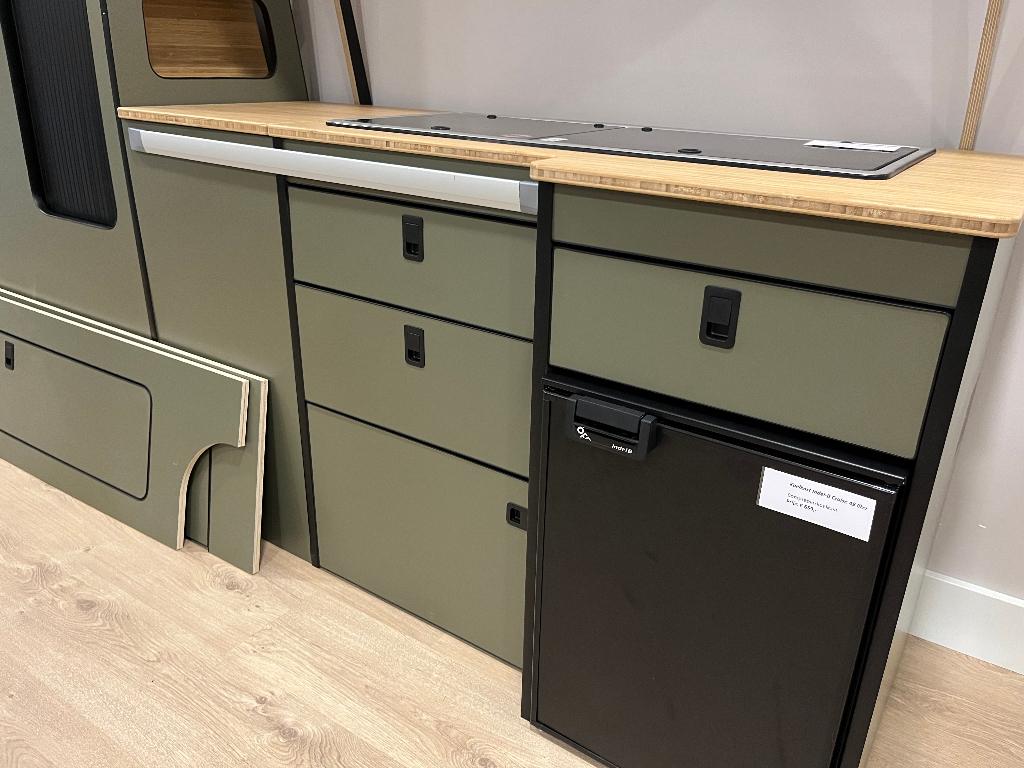 Meubelset keuken VW Transporter T5/T6 Army Green met bamboe, Ophalen, Hoefakker 3, Veen, Info@termeercampers.nl, Nieuw