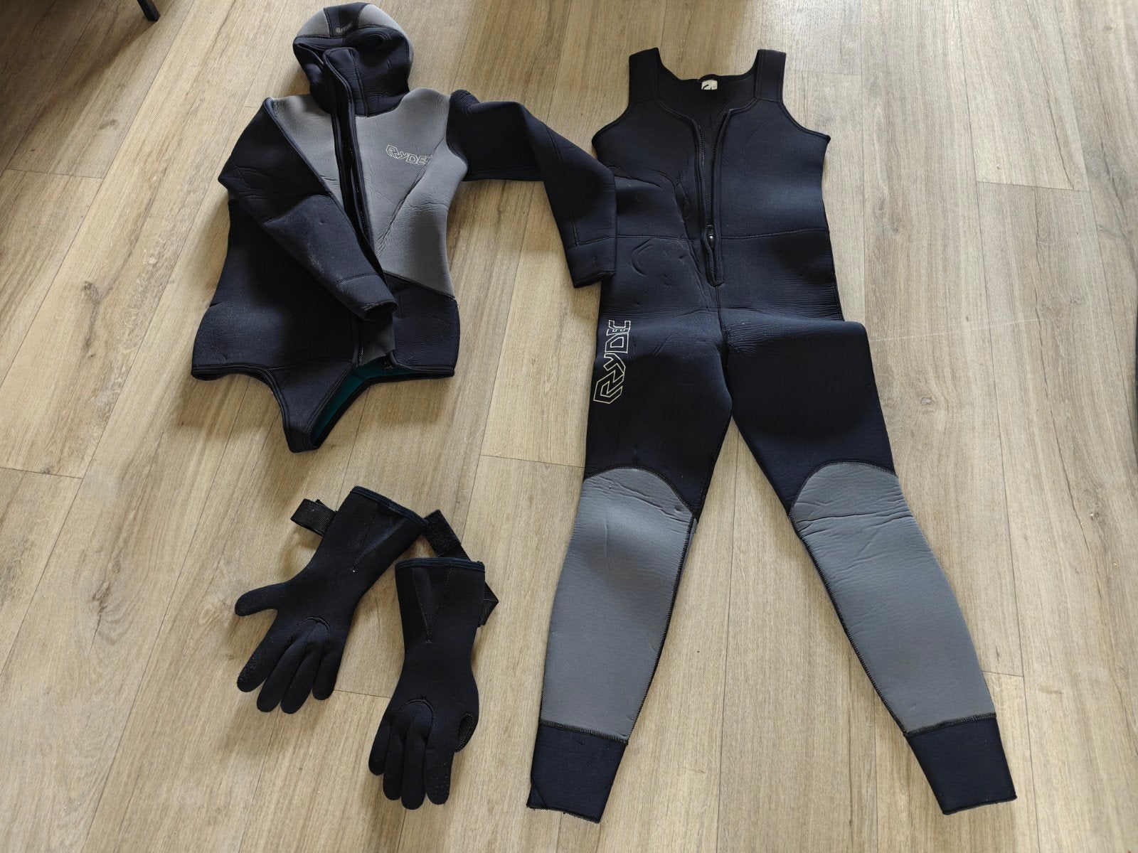 Rydec Duikpak 7mm Longjohn maat 50, Body met Hood & Handscho, Watersport en Boten, Ophalen, Zo goed als nieuw, Duikpak
