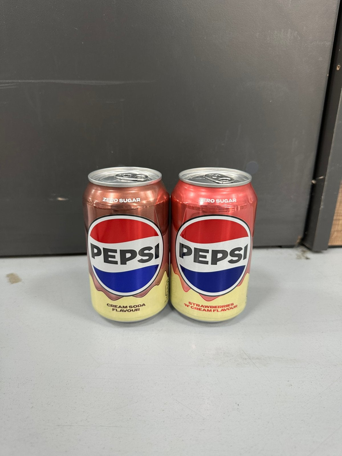 Pepsi Cream Soda & Strawberries ‘n’ Cream 24 x 330ml, Diversen, Ophalen